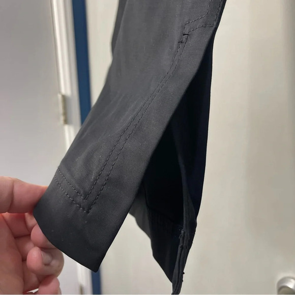 Banana Republic Women's Martin Fit Black Flat Front Capri Crop Pants Size 4 - Picture 4 of 13